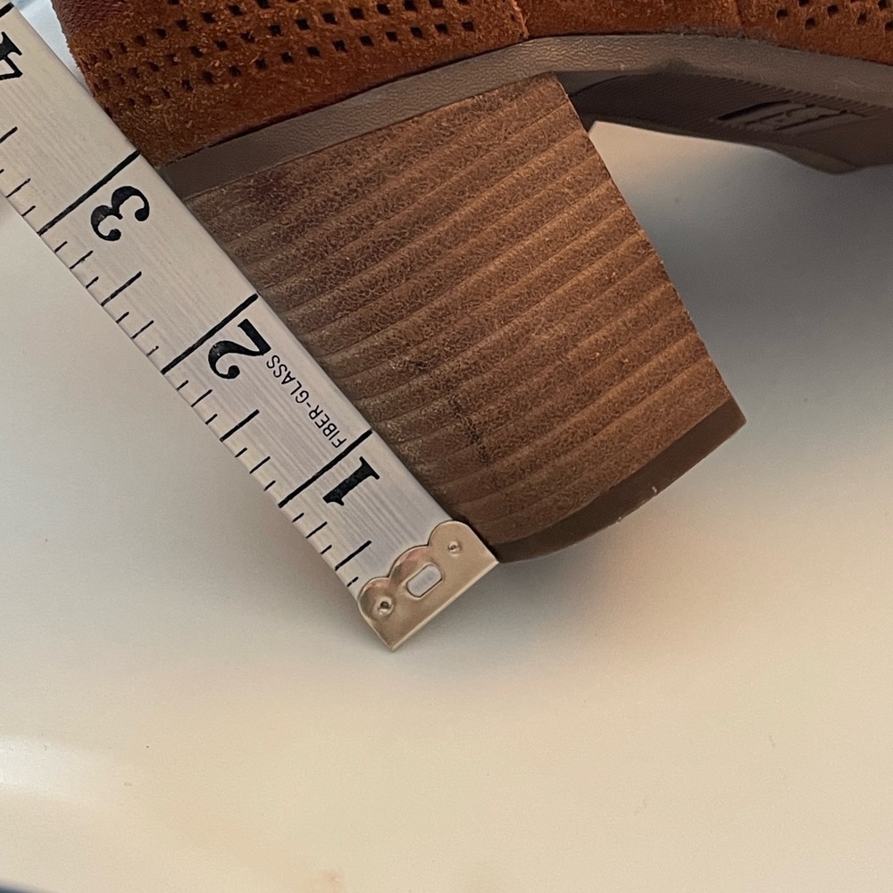 Toms Majorca Peep Toe Cinnamon Suede Booties Size 7 - Picture 10 of 12